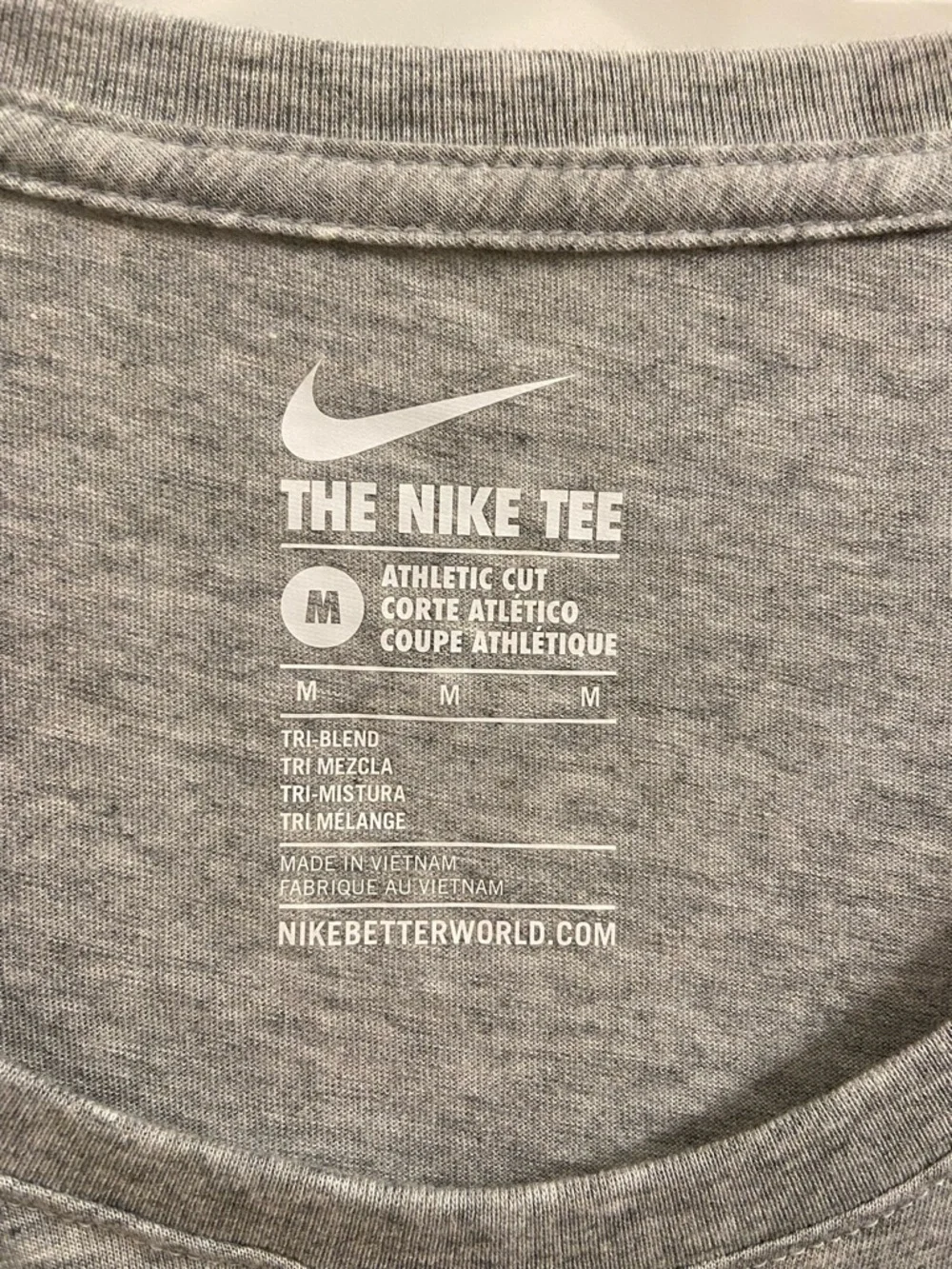 Women's Nike WVU T Shirt Medium Grey Black Blue West Virginia Mountaineers - Picture 4 of 8